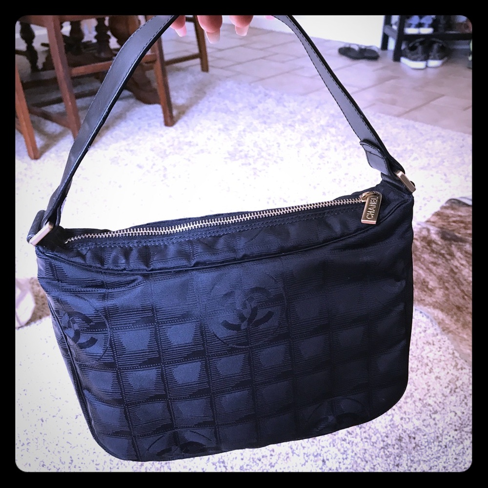 TRADED❤️authlike new black Chanel😍❤️💕